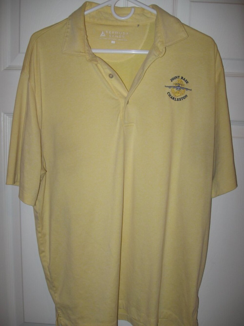 Bermuda Sands Polo Shirt Men's Large Pale-Yellow Joint Base Charleston SC